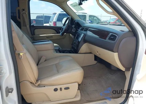 2009 GMC Sierra 1500 Denali z USA, uszkodzony, nr VIN 3GTEK032X9G264476